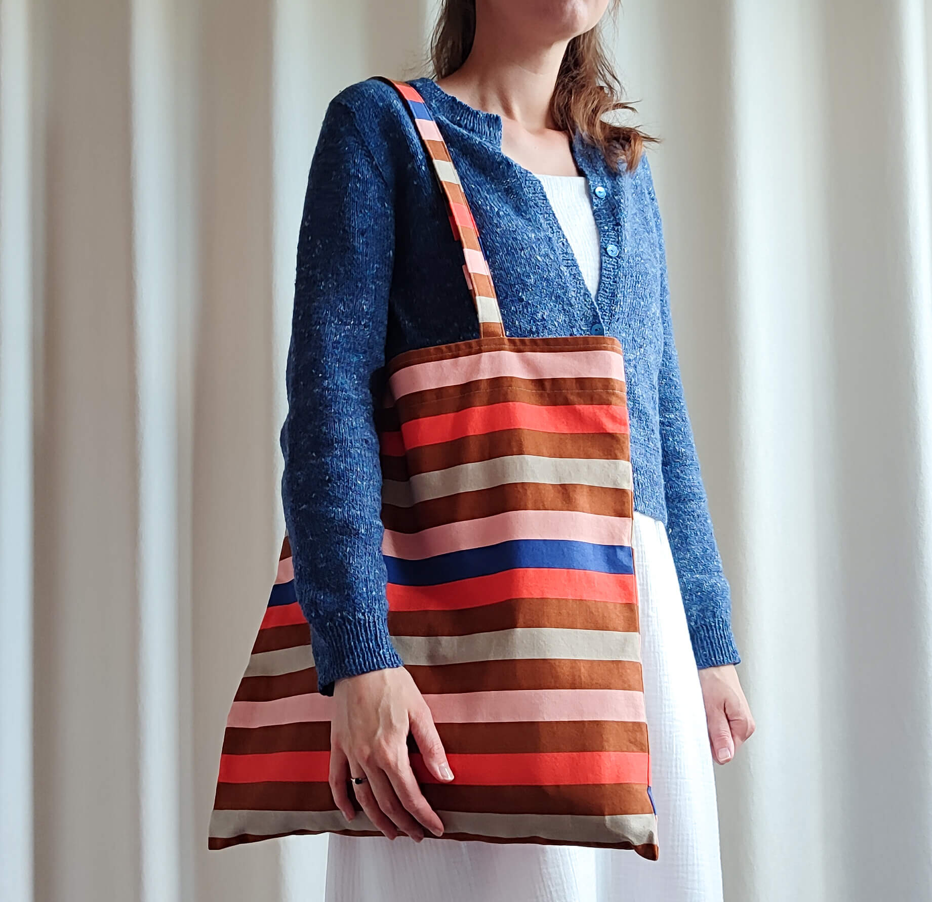 Cornflower Tote – duża bawełniana torba | Darmowy plan kroju (PDF)